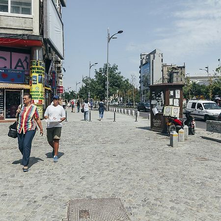 Central Old City Apartment Бухарест Экстерьер фото
